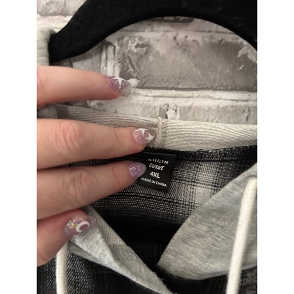 Shein‎ Plaid Button Down Top - Picture 3 of 4